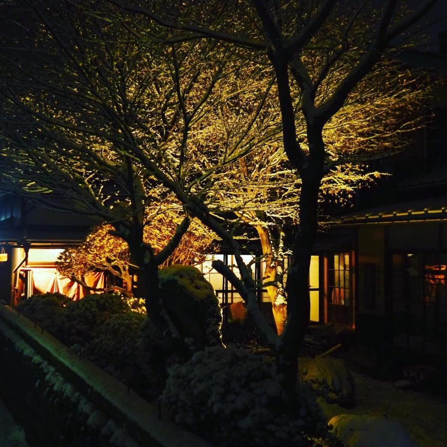 飲んで泊まれる古民家 -浮木-Fumoku Chino Exterior photo