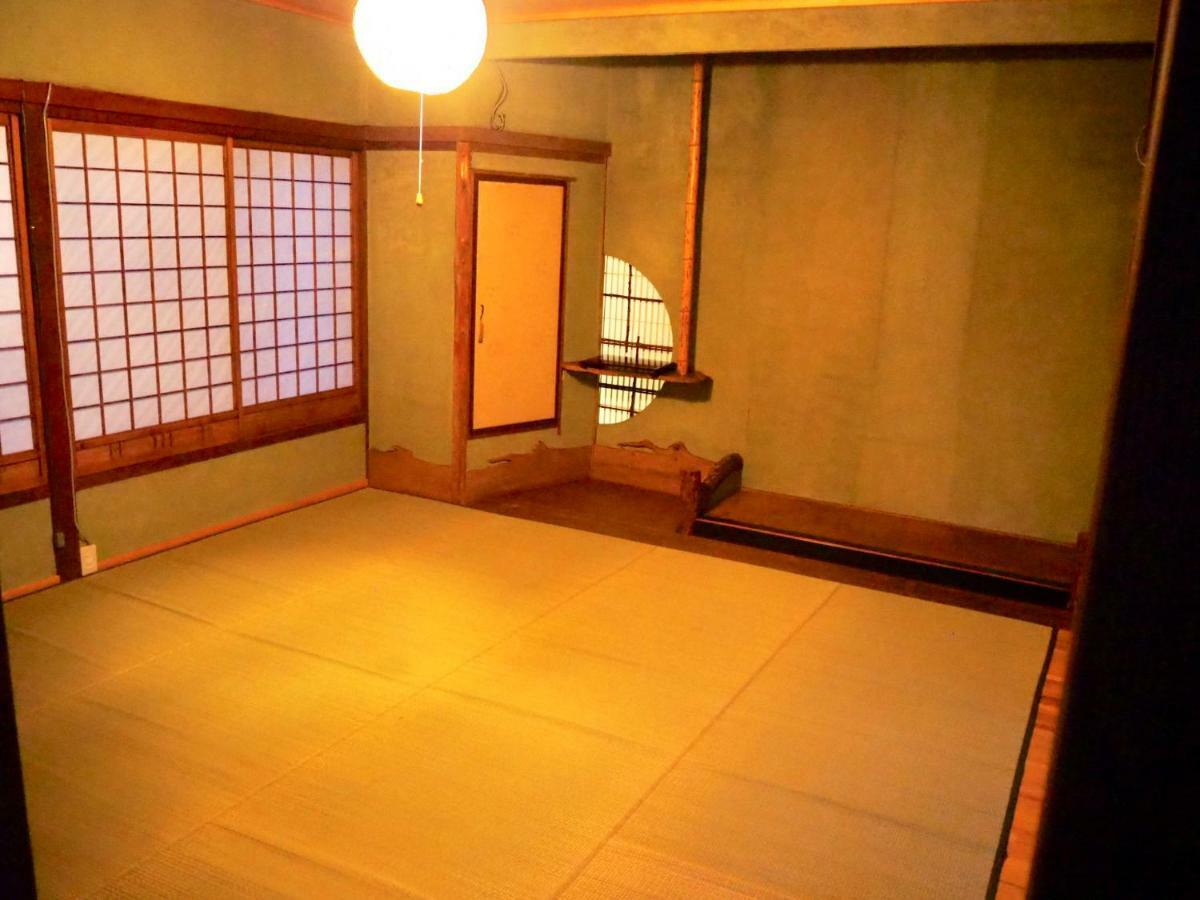 飲んで泊まれる古民家 -浮木-Fumoku Chino Exterior photo